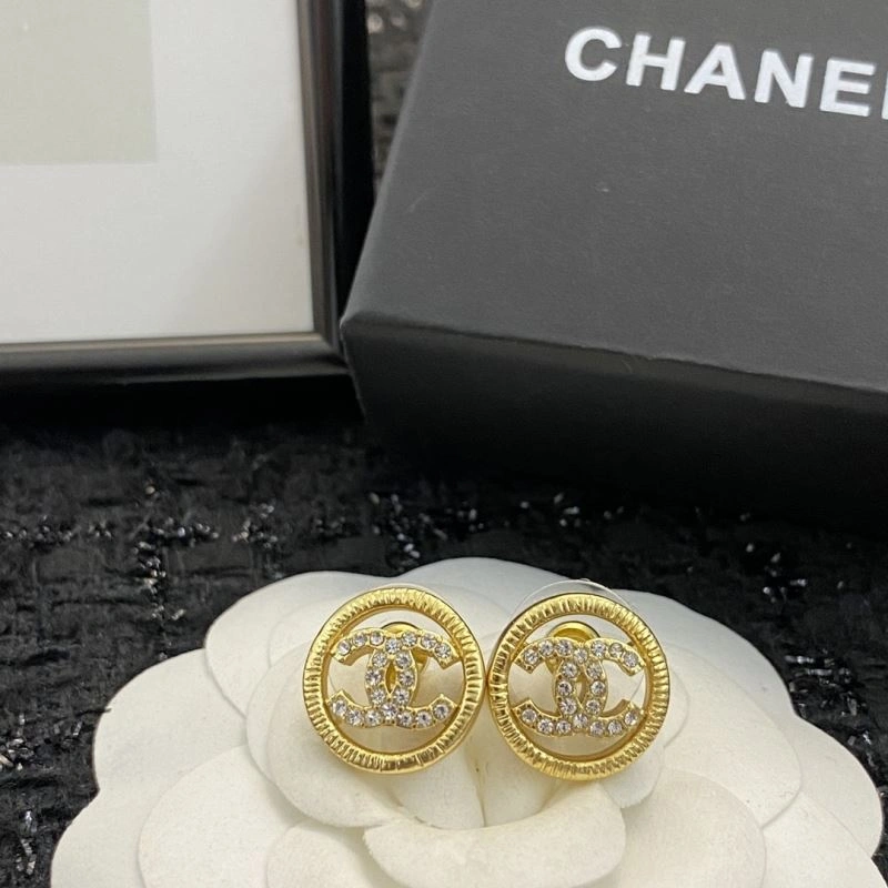 Chanel Earrings Sophisticated 229873