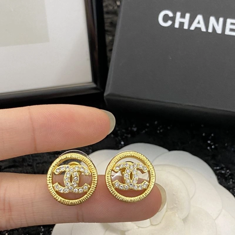 Chanel Earrings Sophisticated 229873