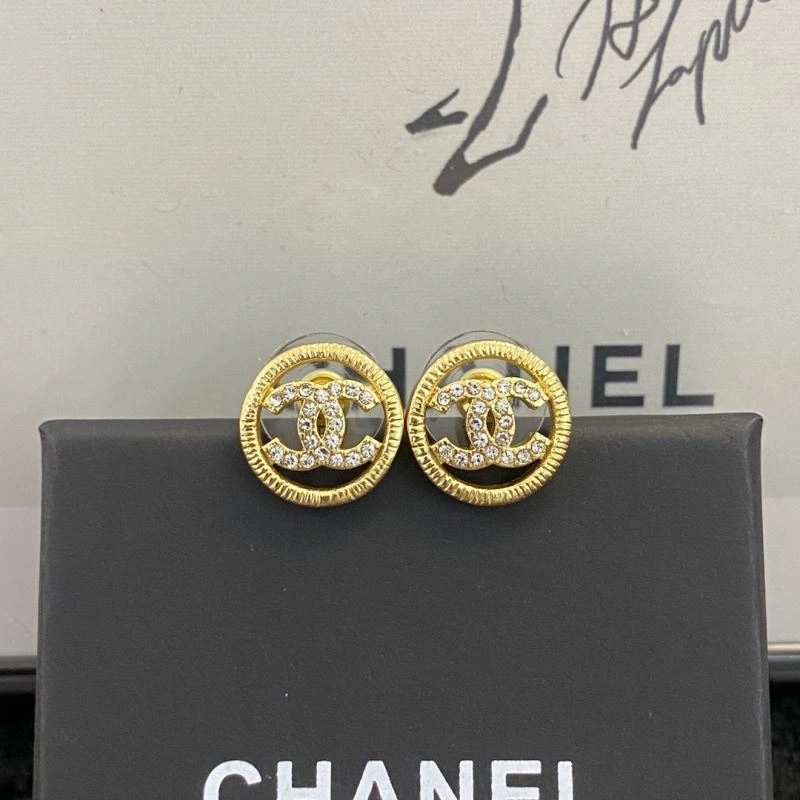Chanel Earrings Sophisticated 229873