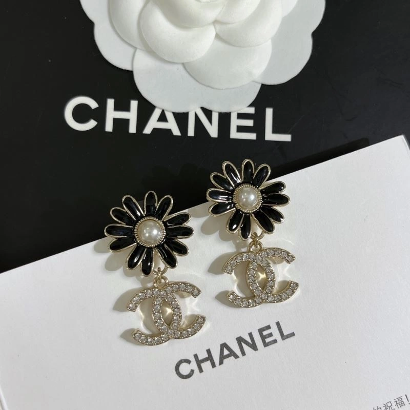 Chanel Earrings ZipUp 229823