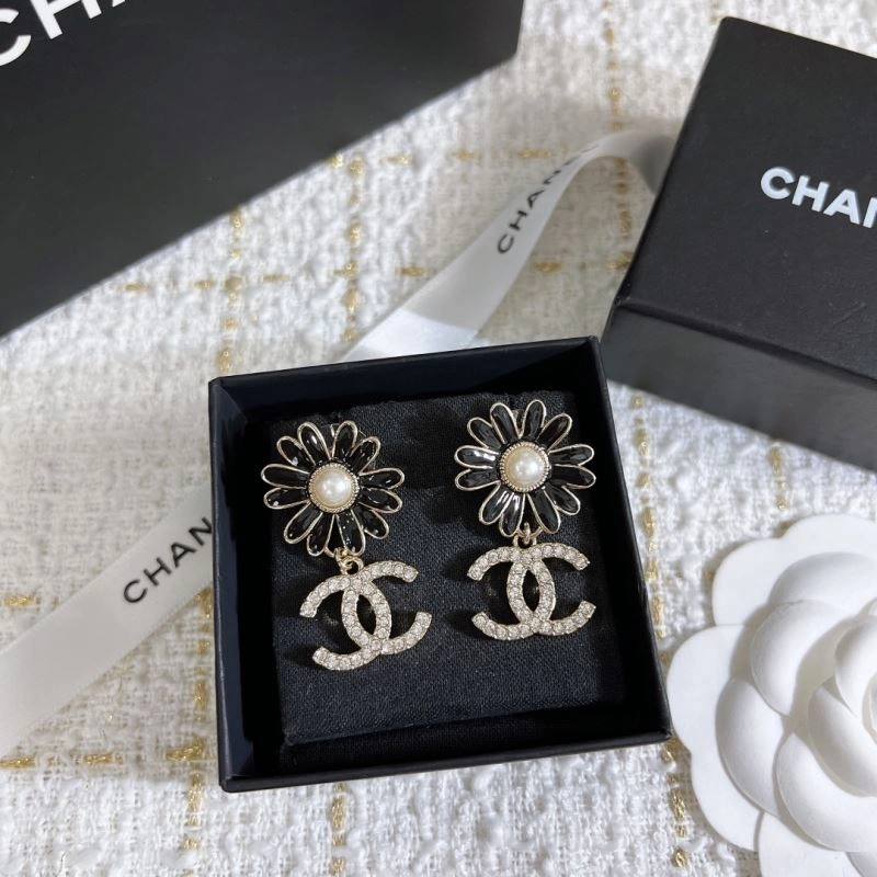 Chanel Earrings ZipUp 229823