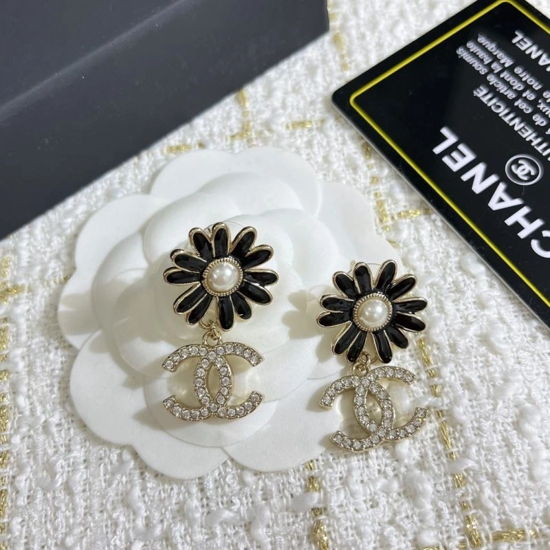 Chanel Earrings ZipUp 229823