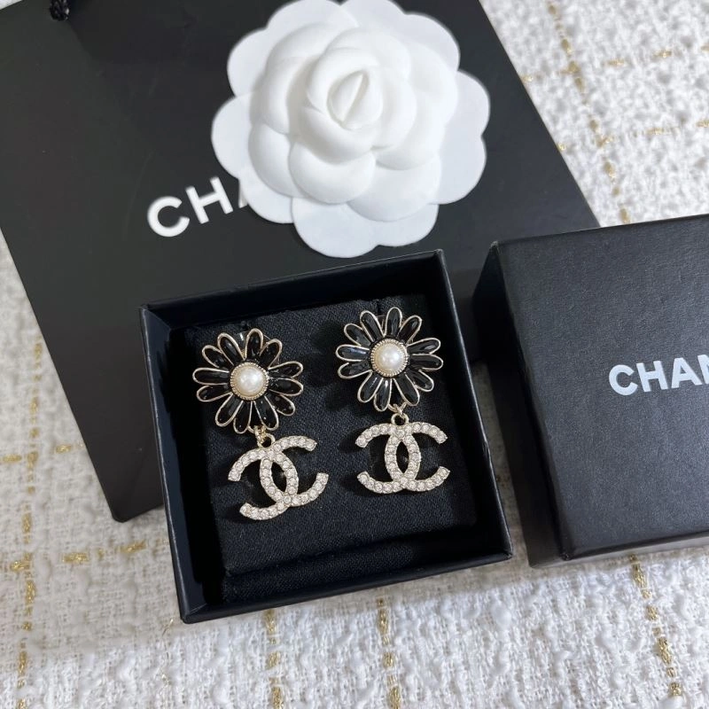 Chanel Earrings ZipUp 229823