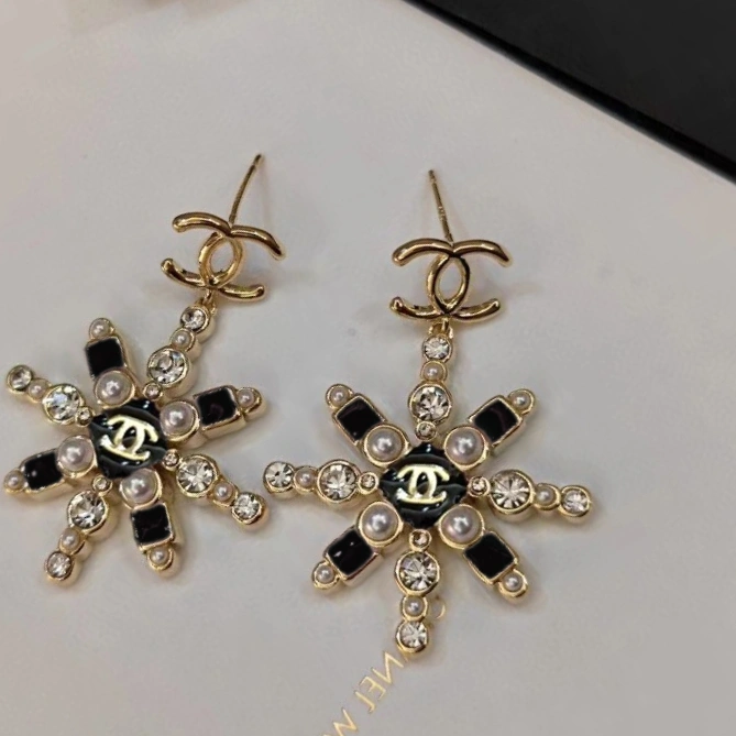 Resilient Chanel Earrings 229925
