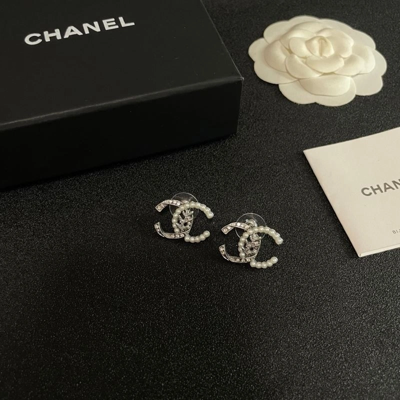 Stretchable Chanel Earrings 229812