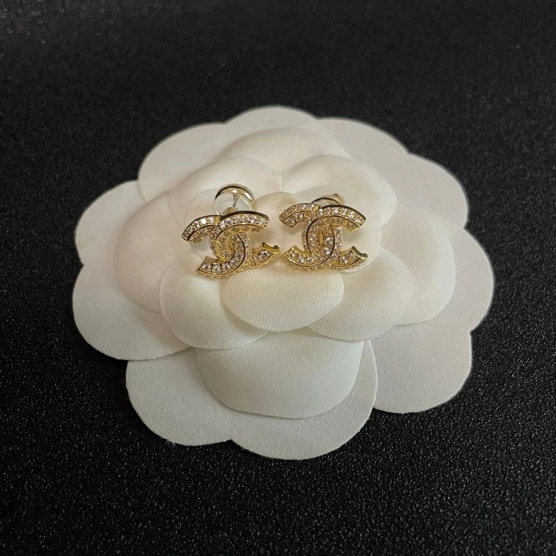 Chanel Earrings Lightweight 229847