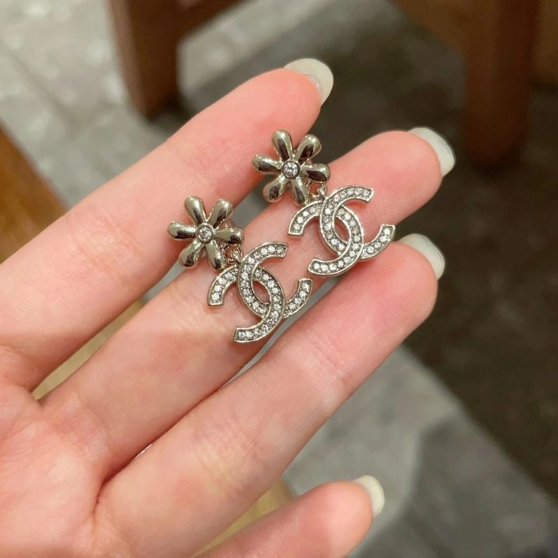 FreshLook Chanel Earrings 229799