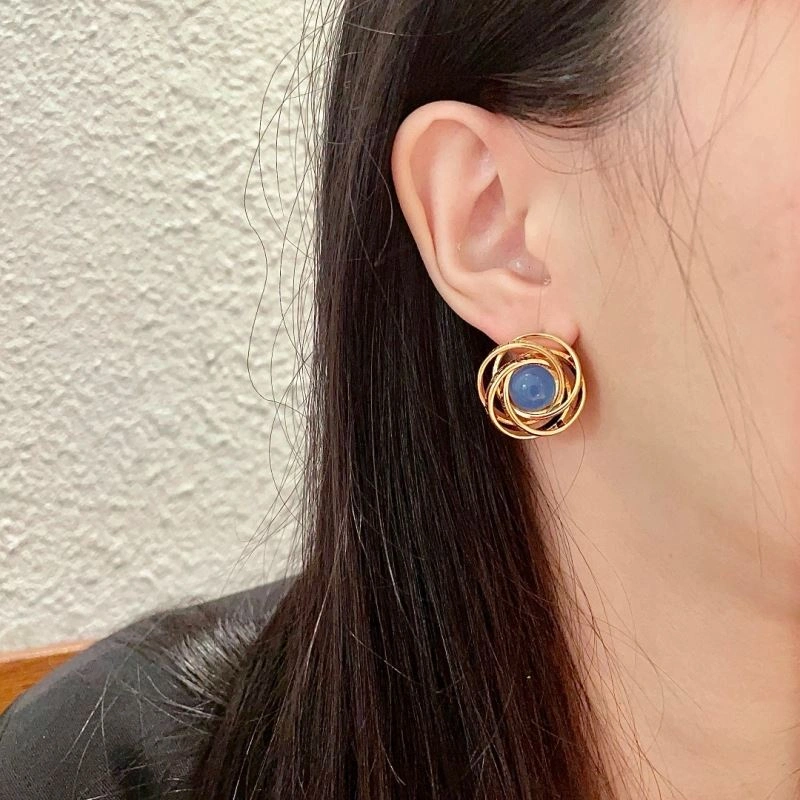 Chanel Earrings Breathable 229822