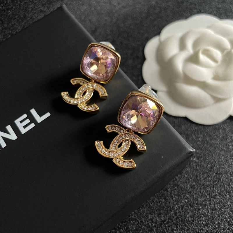 Supportive Chanel Earrings 229821
