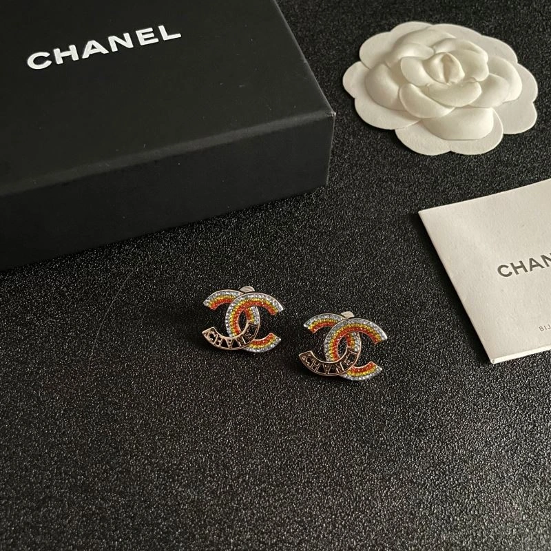 Chanel Earrings Comfortable 229841