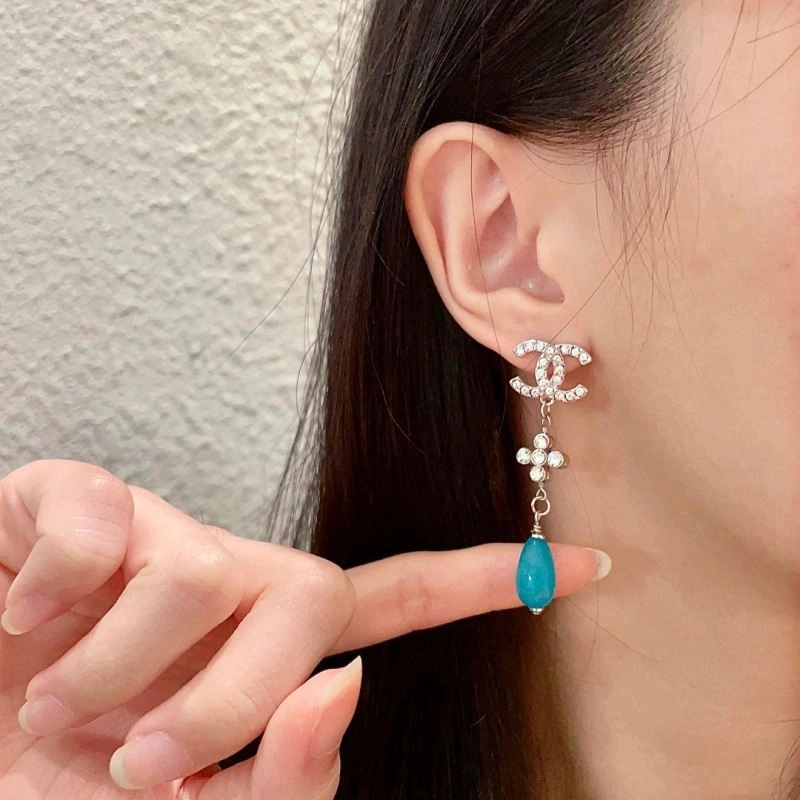 Chanel Earrings Fashionable 229789