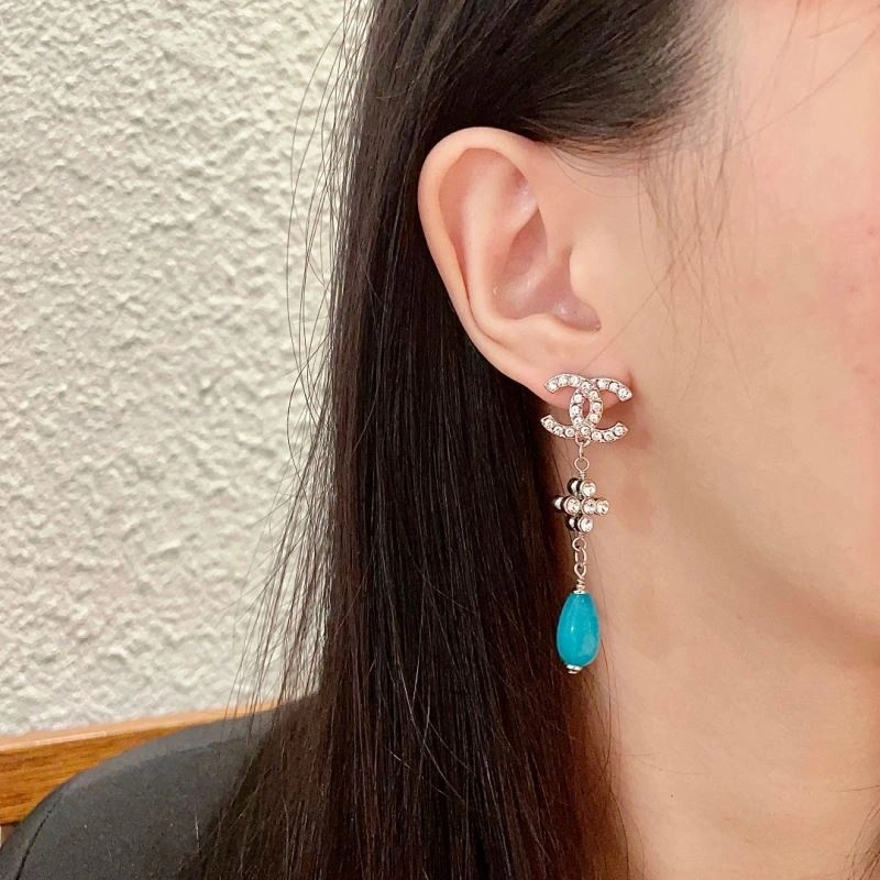 Chanel Earrings Fashionable 229789