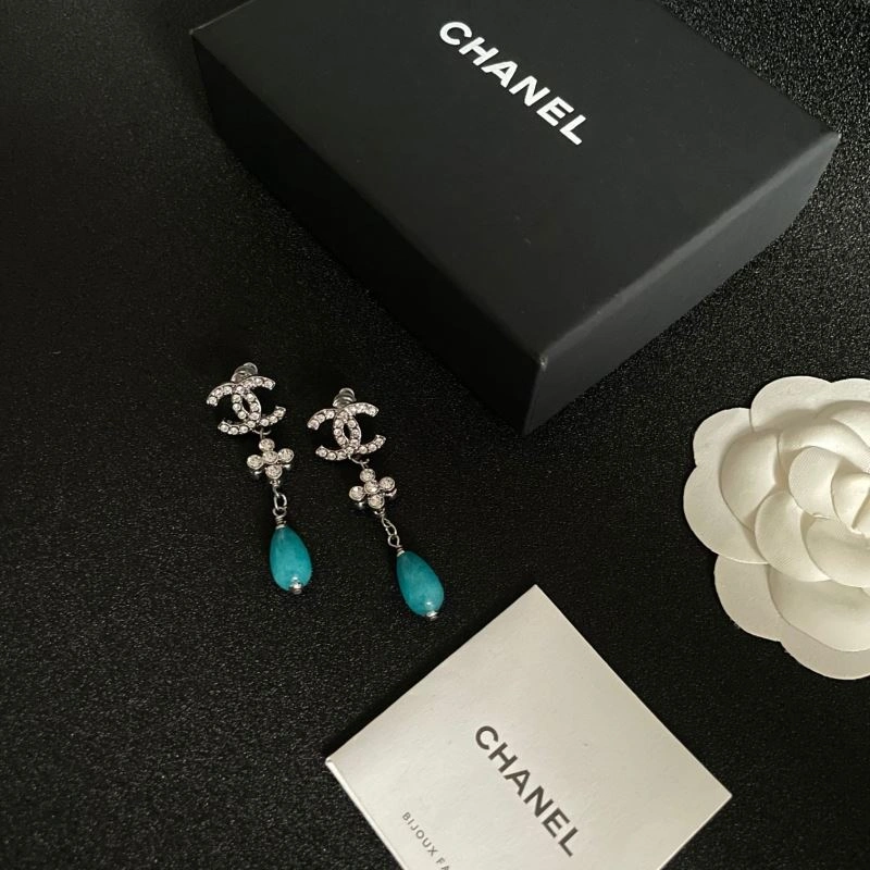 Chanel Earrings Fashionable 229789