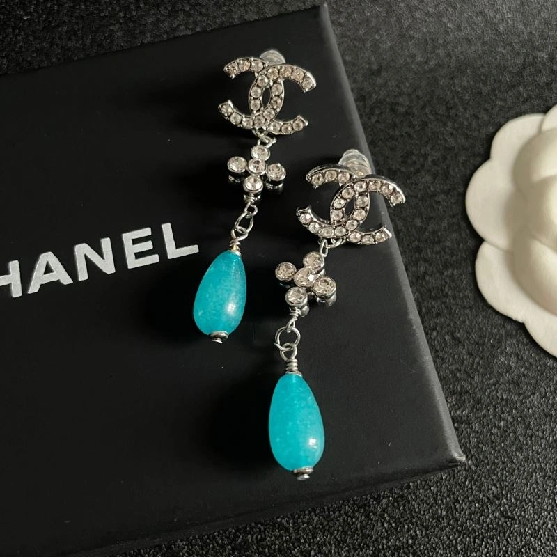 Chanel Earrings Fashionable 229789