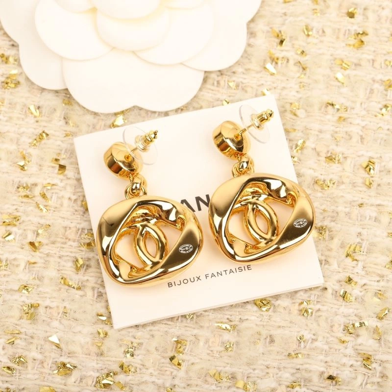 Chanel Earrings Trendsetting 229827