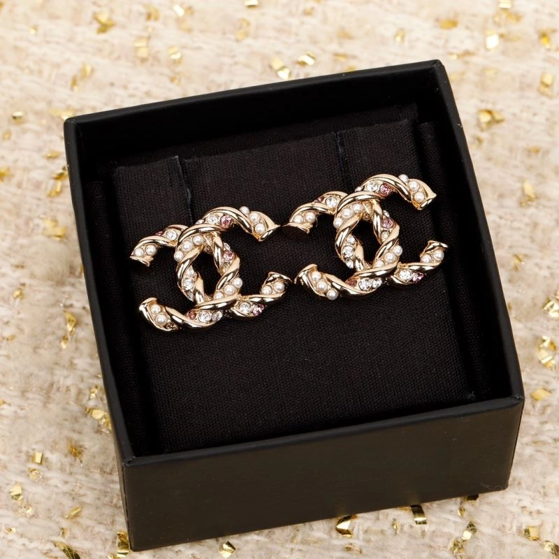Chanel Earrings Reliable 229806