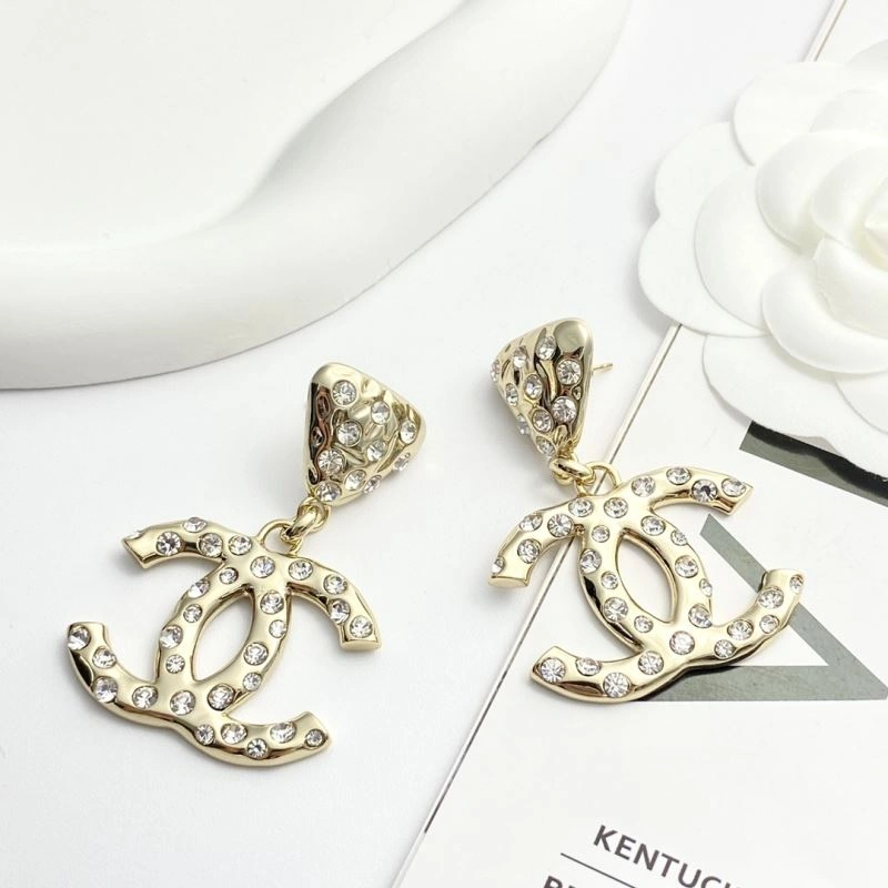Snug Chanel Earrings 229813