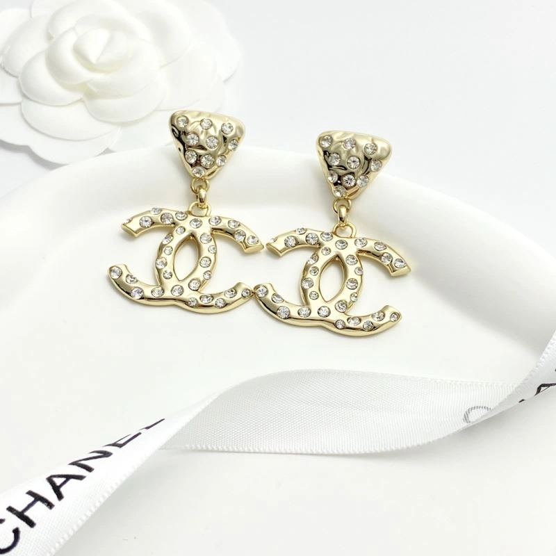 Snug Chanel Earrings 229813