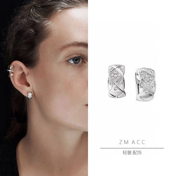 Chanel Earrings QuickDry 229795