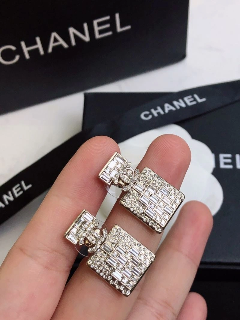 Stylish Chanel Earrings 229794