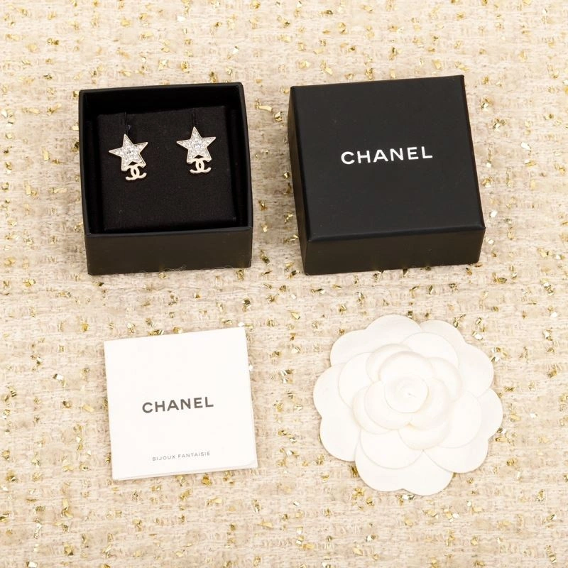 Chanel Earrings Trendsetting 229778
