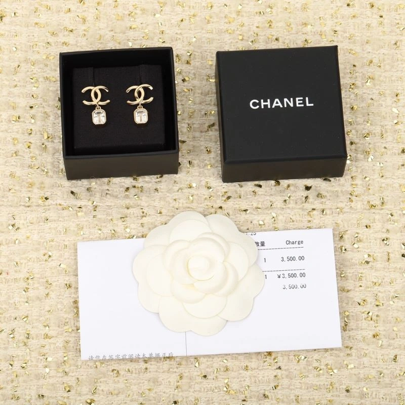 Supportive Chanel Earrings 229803