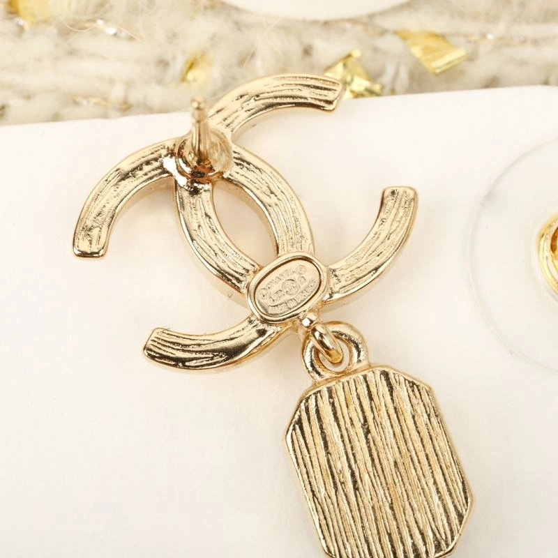 Supportive Chanel Earrings 229803