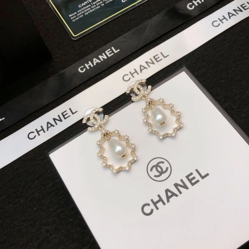 Durable Chanel Earrings 229775