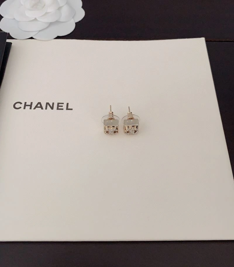 Chanel Earrings Premium 229762