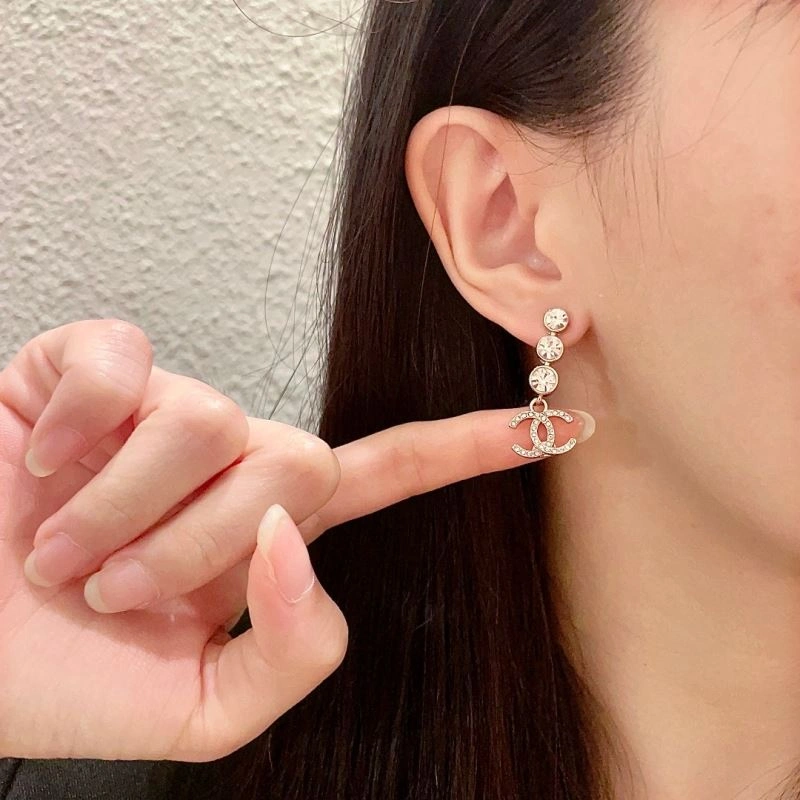 Durable Chanel Earrings 229843