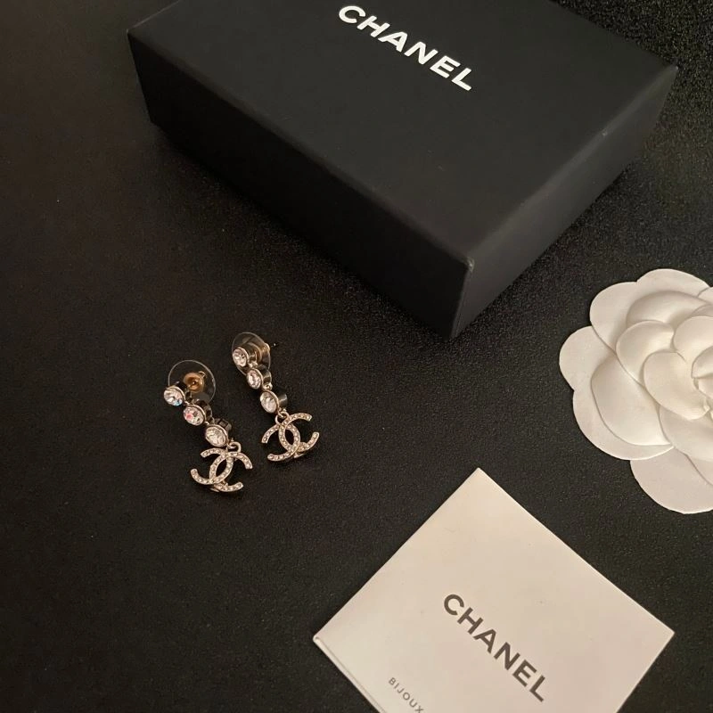 Durable Chanel Earrings 229843