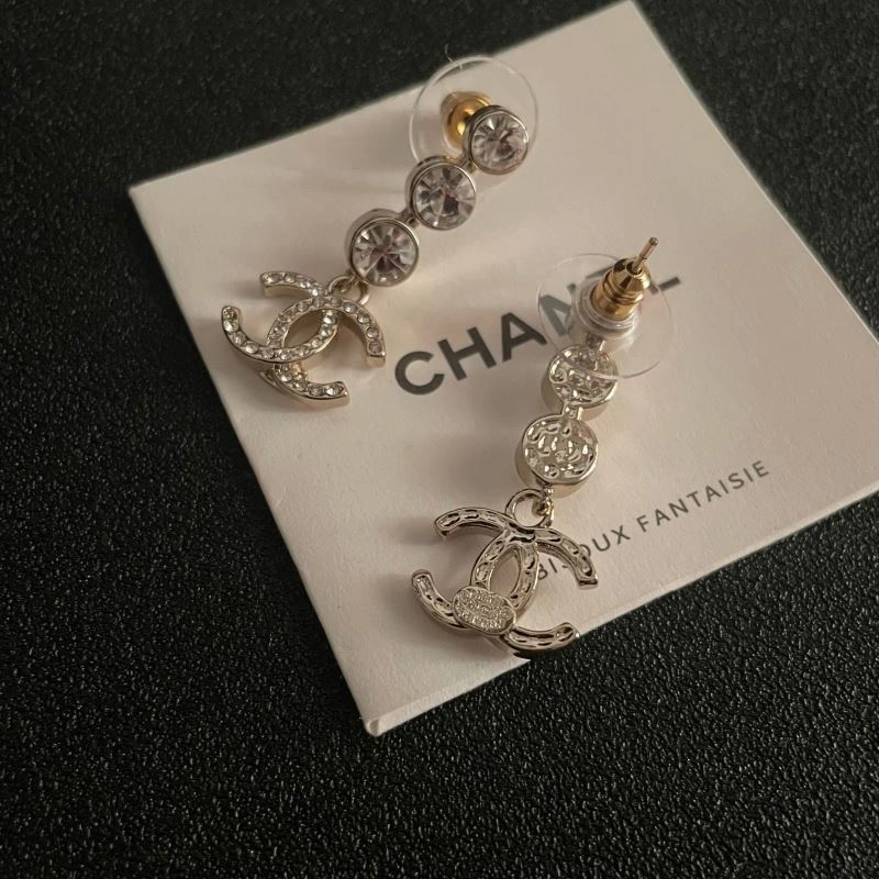 Durable Chanel Earrings 229843