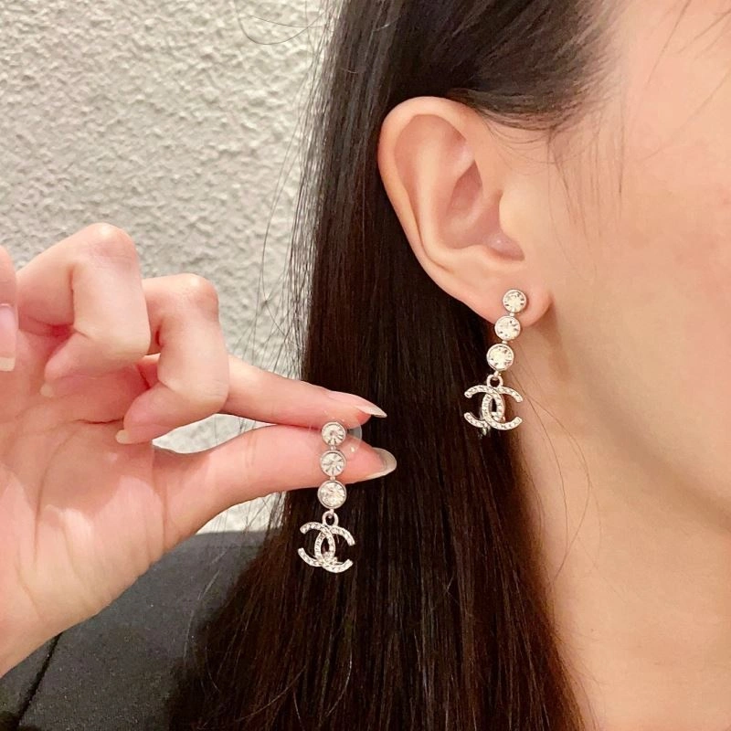 Chanel Earrings SmoothTexture 229715