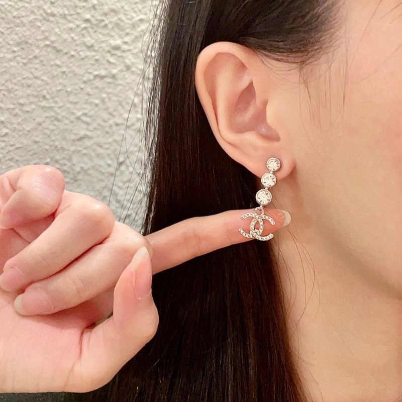 Chanel Earrings SmoothTexture 229715