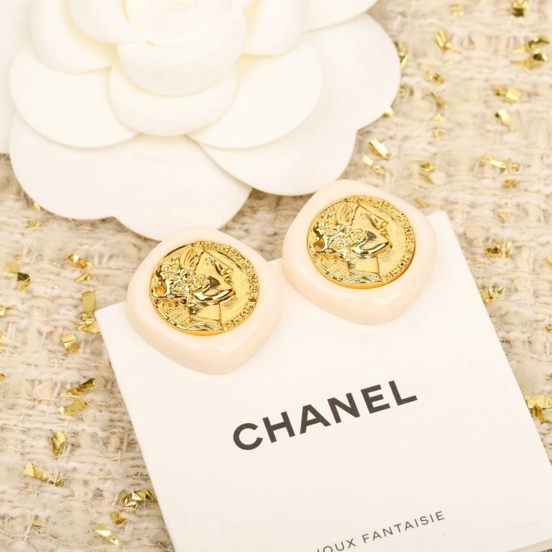 Bright Chanel Earrings 229771