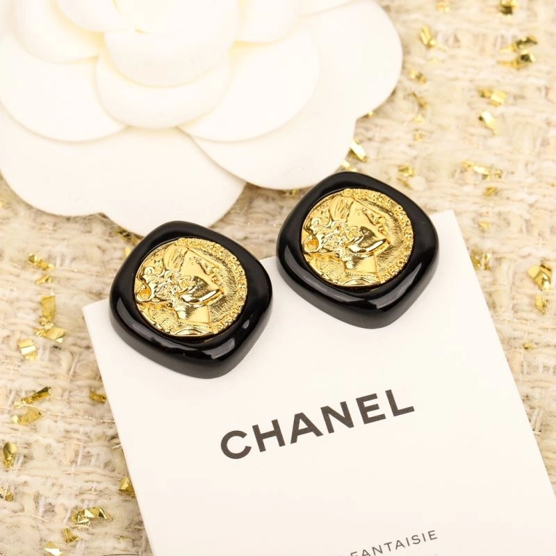 Bright Chanel Earrings 229771
