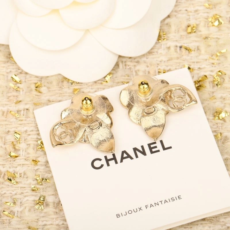 Lightweight Chanel Earrings 229725
