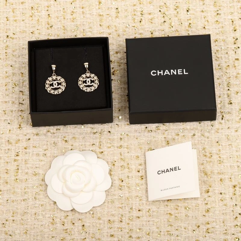 Chanel Earrings Trendy 229711