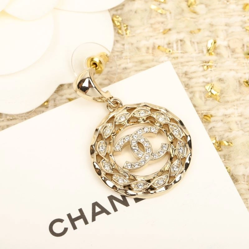 Chanel Earrings Trendy 229711