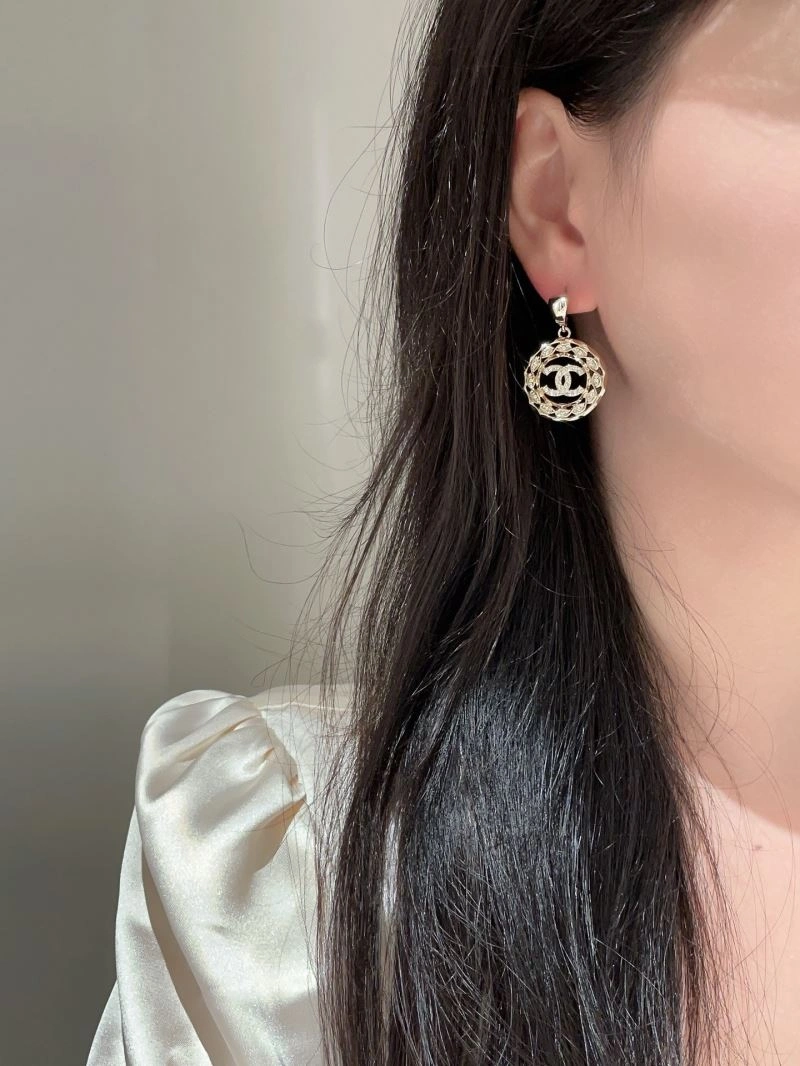 Chanel Earrings Trendy 229711