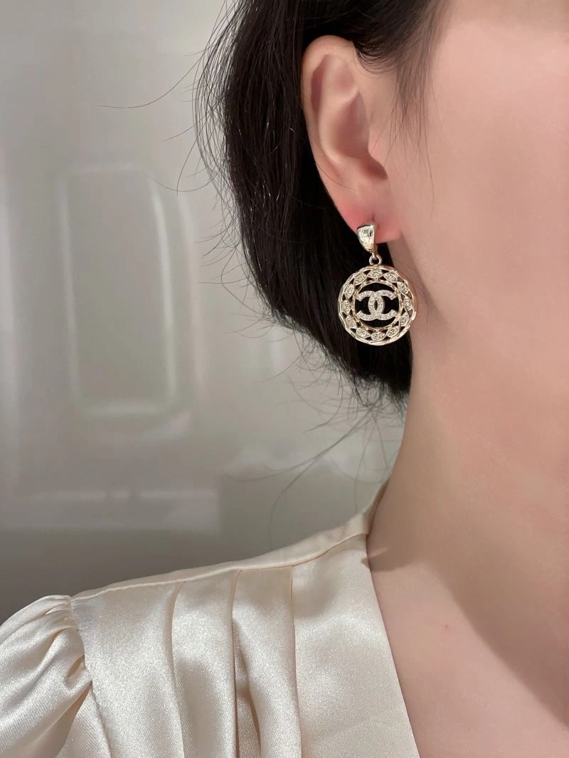 Chanel Earrings Trendy 229711