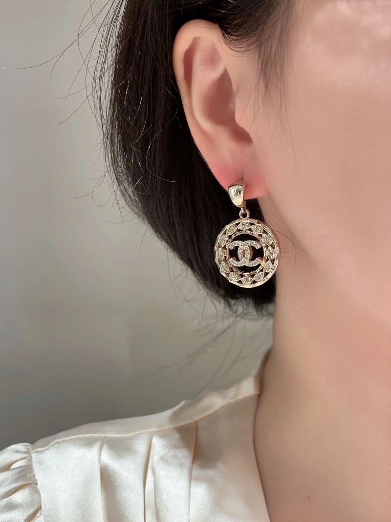 Chanel Earrings Trendy 229711