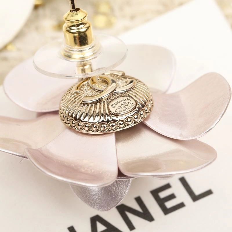 Resilient Chanel Earrings 229733
