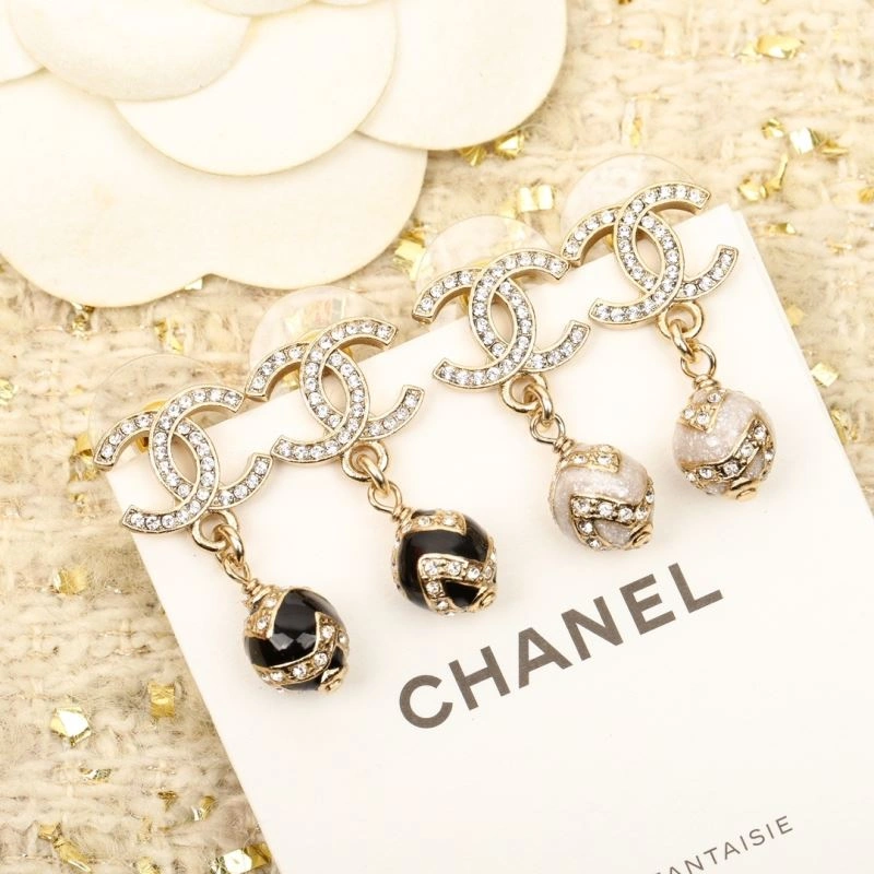 Refined Chanel Earrings 229721
