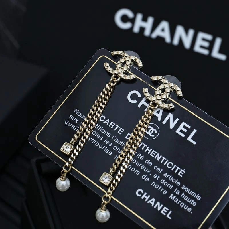 Refined Chanel Earrings 229732