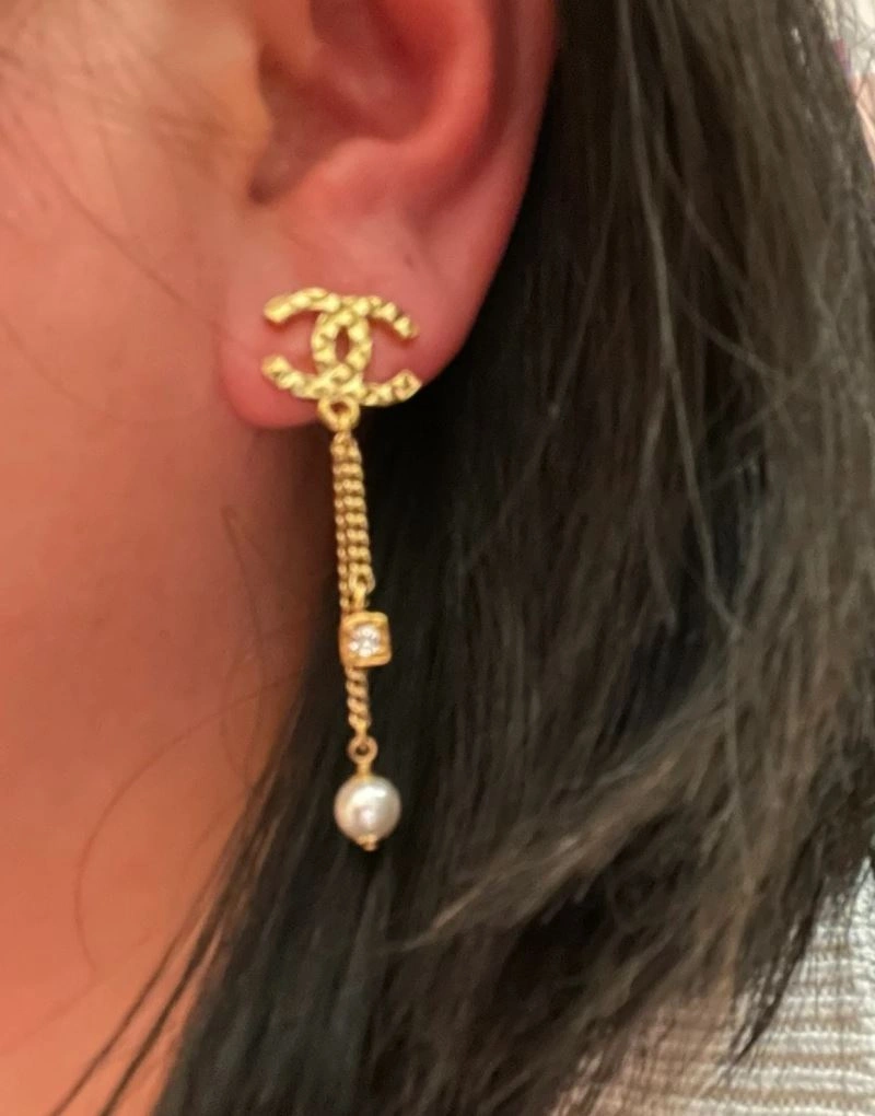 Refined Chanel Earrings 229732