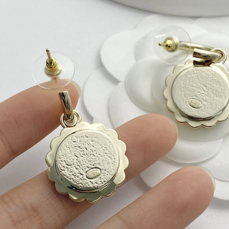 TravelReady Chanel Earrings 229717