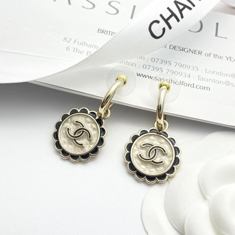 TravelReady Chanel Earrings 229717