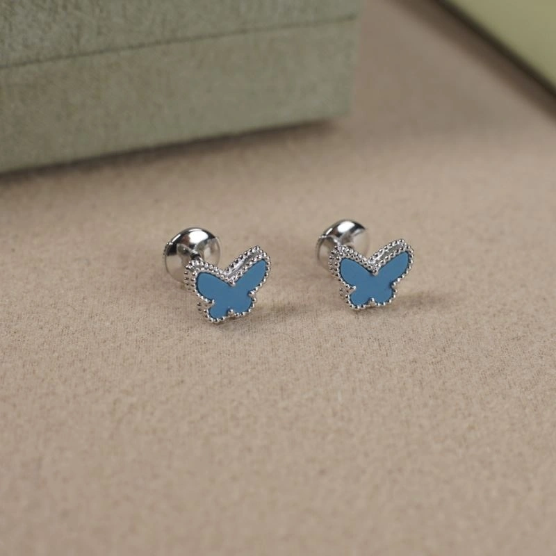 Chanel Earrings Lightweight 229757
