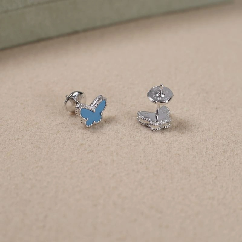Chanel Earrings Lightweight 229757